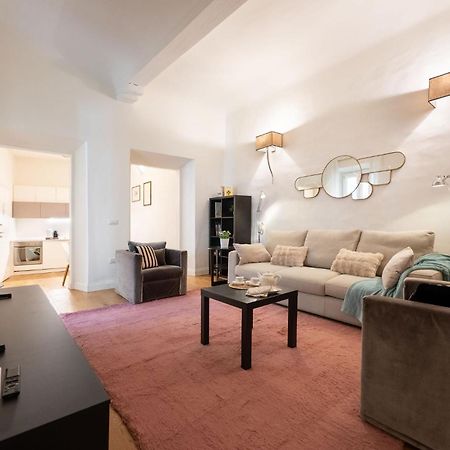 Tb-One Bedroom Luxury Apartment In The Fashion District Florencja Zewnętrze zdjęcie