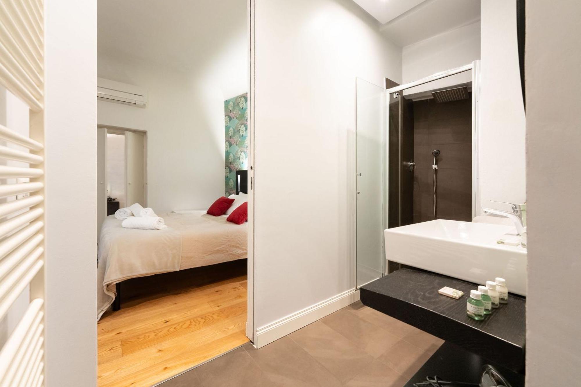 Tb-One Bedroom Luxury Apartment In The Fashion District Florencja Zewnętrze zdjęcie